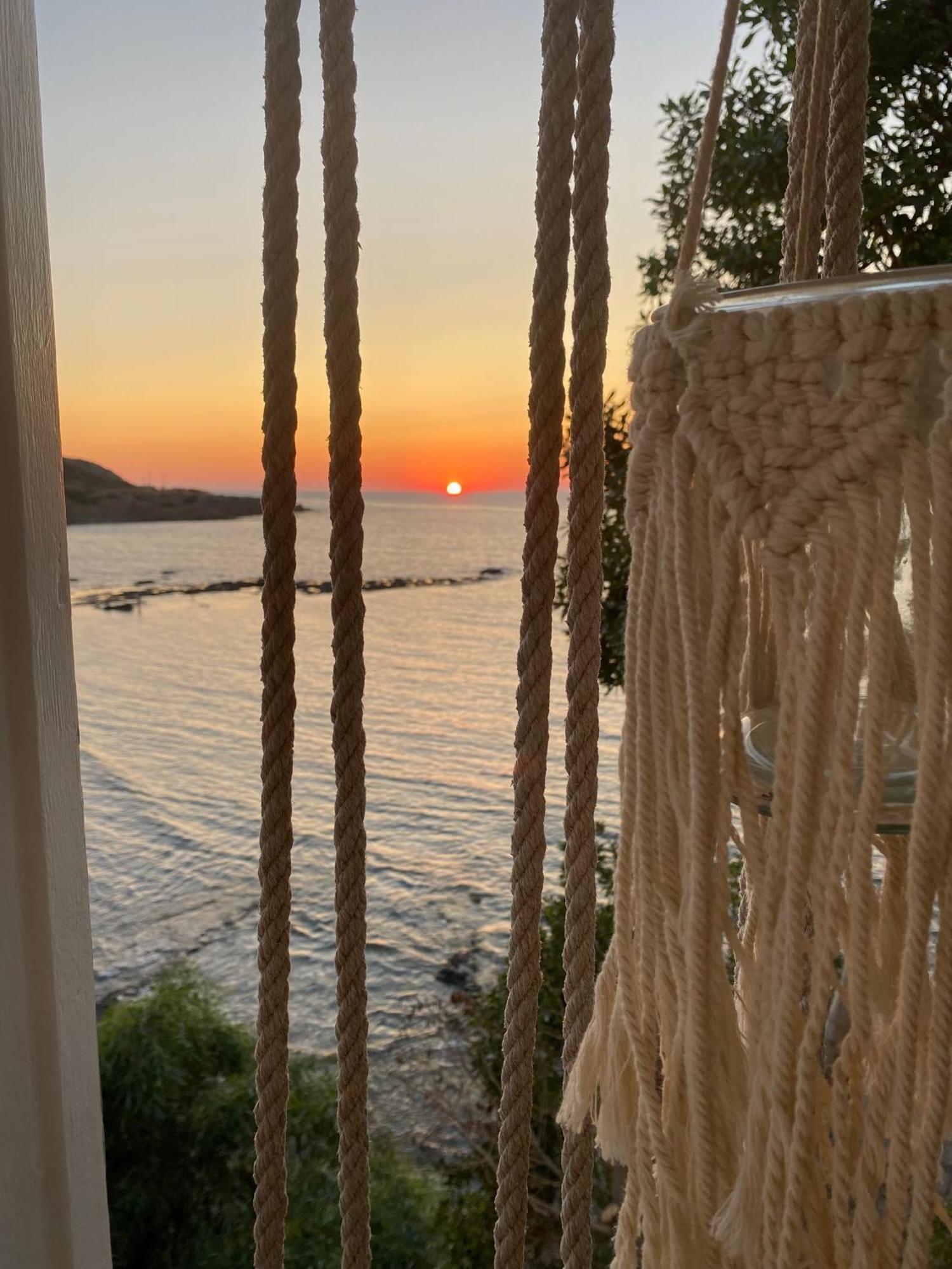 E.J. Pyrgos Bay Hotel מראה חיצוני תמונה